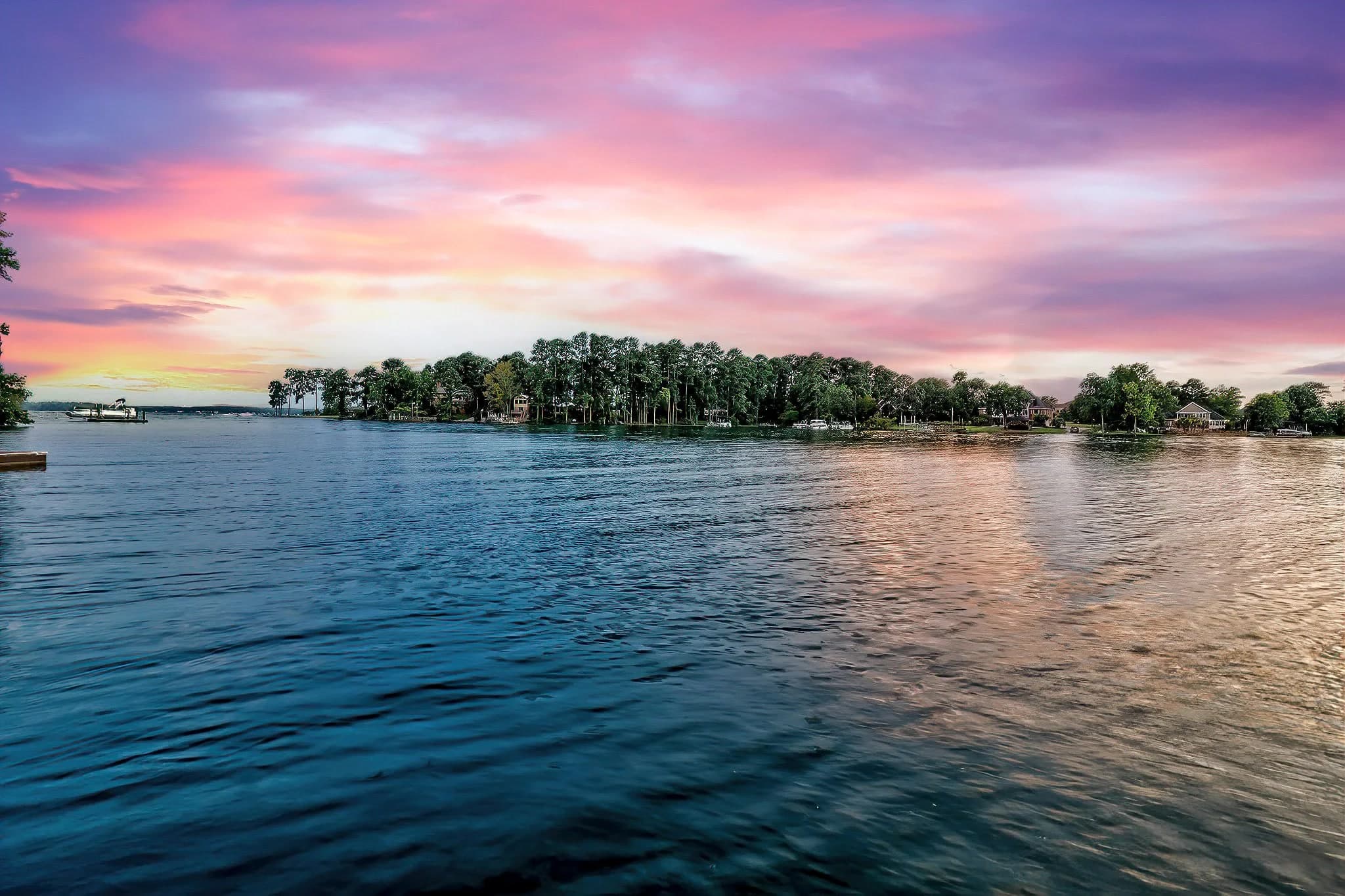 A pink sunset over the lake